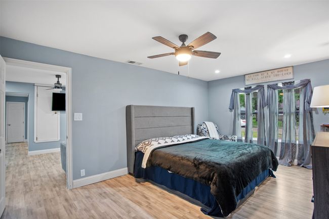 1515 Buena Vista St, House other with 4 bedrooms, 2 bathrooms and null parking in Mesquite TX | Image 13