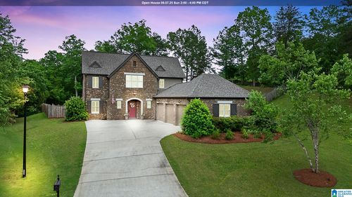 316 Lakewood Cir, HELENA, AL, 35080-1201 | Card Image