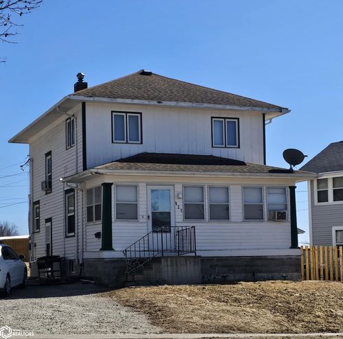 521 New York Ave, Creston, IA, 50801-3302 | Card Image