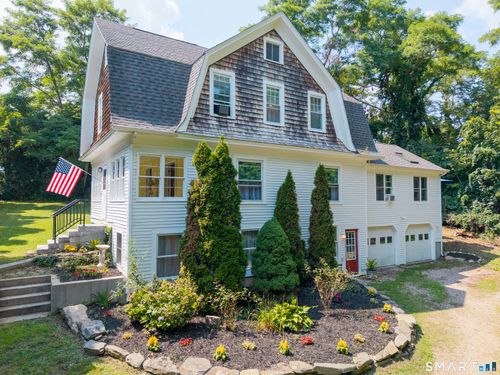 8-B Godfrey St, Mystic, CT, 06355-1749 | Card Image