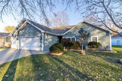 516 Bently Drive, House other with 3 bedrooms, 2 bathrooms and null parking in Lawrence KS | Image 3