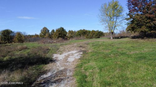 18192 N Perche Church Road, HARRISBURG, MO, 65256 | Card Image