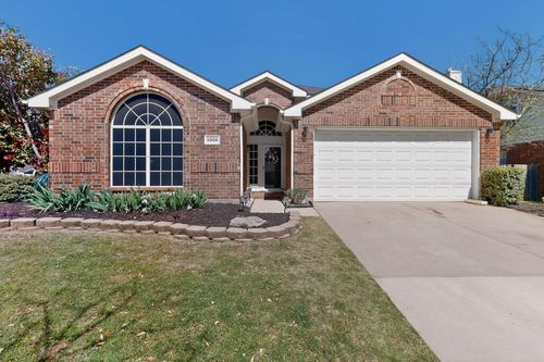 3005 Mason Ave, Corinth, TX, 76210-1733 | Card Image