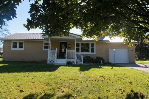 44 Valley View Dr, New Wilmington, PA, 16142-1834 | Card Image