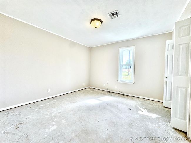 16289 W 810 Rd, House other with 4 bedrooms, 2 bathrooms and null parking in Tahlequah OK | Image 31