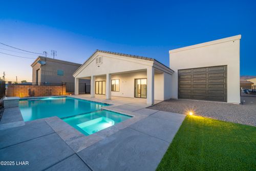 2528 Tanglewood Dr, Lake Havasu City, AZ, 86403-3202 | Card Image