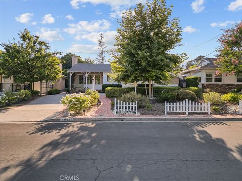 10827 Yarmouth Ave, Granada Hills, CA, 91344-4516 | Card Image