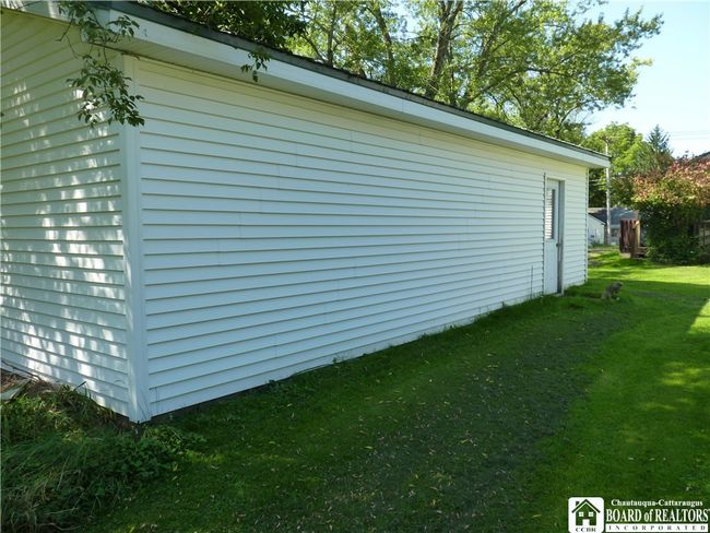 Northside of the garage | Image 35