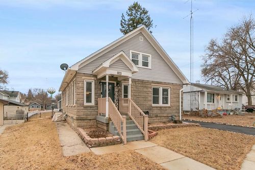 126 River Street, PORTAGE, WI, 53901 | Card Image