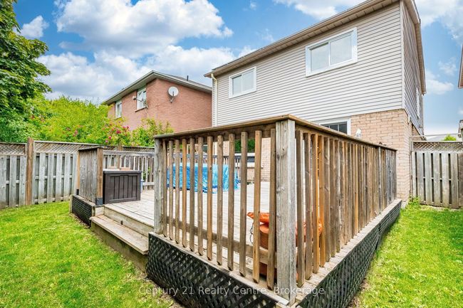 34 Niagara Pl, House other with 4 bedrooms, 4 bathrooms and 4 parking in Brampton ON | Image 47