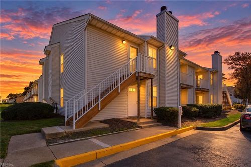 506 Windfall Court, Virginia Beach, VA, 23462 | Card Image