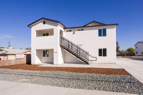 128 E Vandalia Avenue, Porterville, CA, 93257 | Card Image