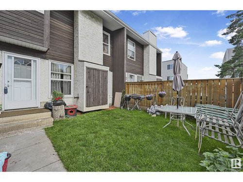 18425 66 Ave Nw, Edmonton, AB, T5T2M1 | Card Image