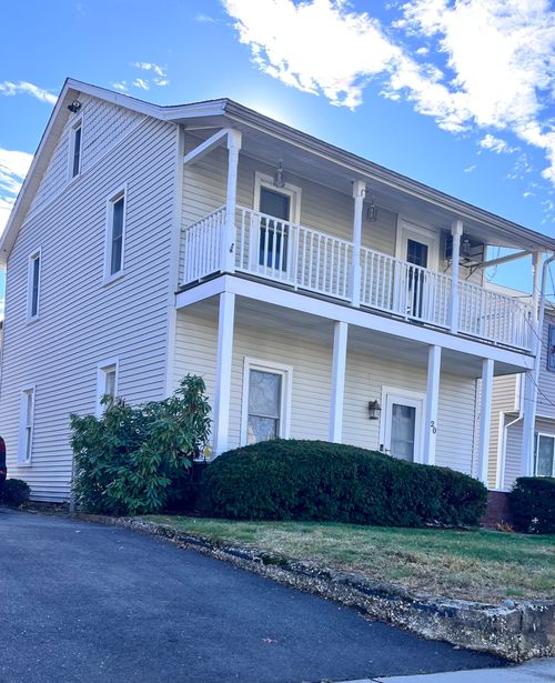 20 3rd St, Norwalk, CT, 06855-2408 | Card Image