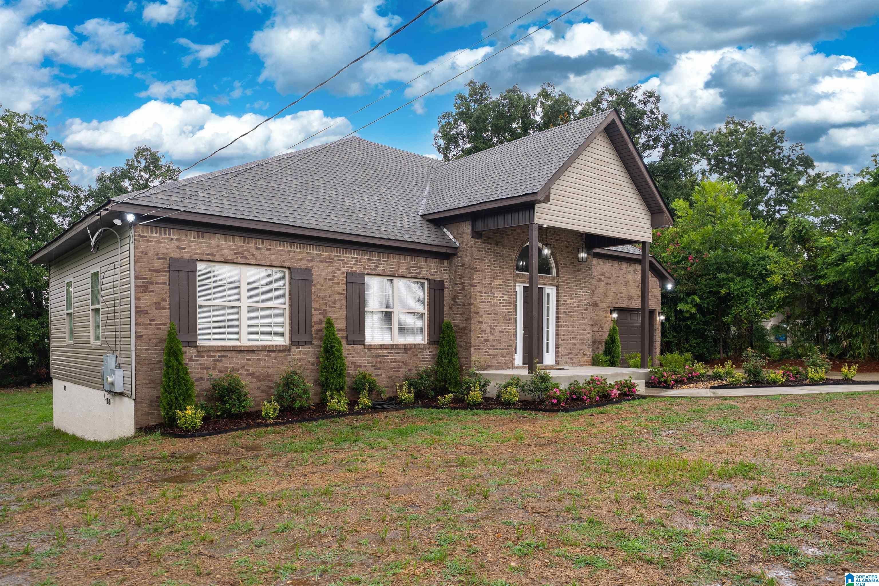 Residential in CENTER POINT 3