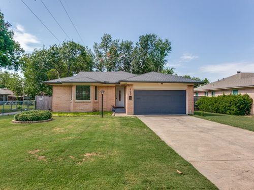 801 Scottsdale Dr, Richardson, TX, 75080-5904 | Card Image