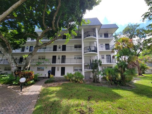 apt-403-3300 Spanish Moss Ter, Lauderhill, FL, 33319-5055 | Card Image