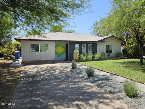 1831 E Monte Vista Rd, Phoenix, AZ, 85006-1946 | Card Image