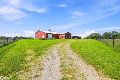 2873 Kentucky Ave, Mount Pleasant, IA, 52641-8051 | Card Image