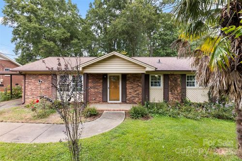 1530 Moore Dr, Gastonia, NC, 28054-5534 | Card Image