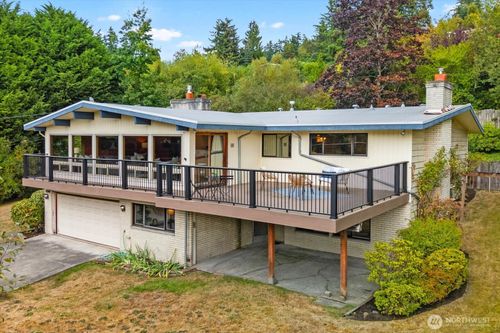17207 76th Ave W, Edmonds, WA, 98026-5006 | Card Image