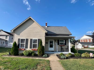 803 W Spring Street, House other with 3 bedrooms, 2 bathrooms and null parking in Brownstown IN | Image 1