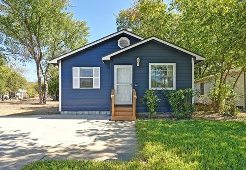 408 Railroad St, San Marcos, TX, 78666-6112 | Card Image