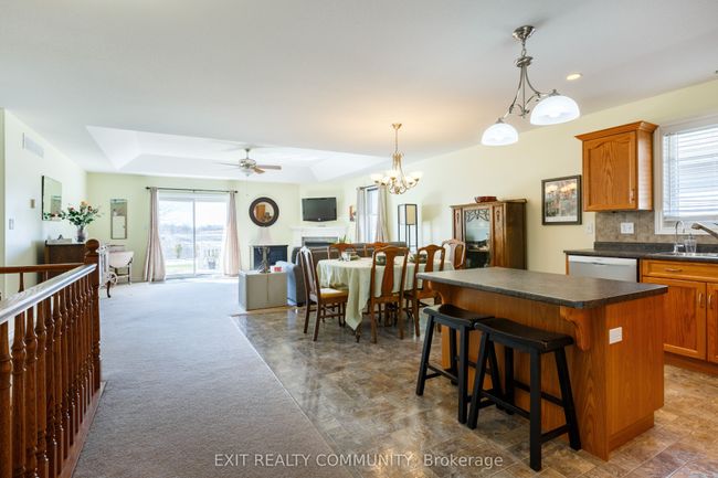 4369 Sixth St, House other with 4 bedrooms, 2 bathrooms and 2 parking in Petrolia ON | Image 24