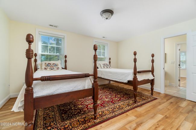 5 West Ct, House other with 6 bedrooms, 5 bathrooms and 1 parking in Pine Knoll Shores NC | Image 44