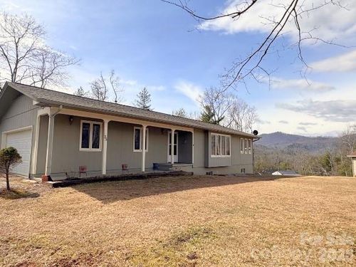 35 Azalea Dr, Spruce Pine, NC, 28777-8700 | Card Image