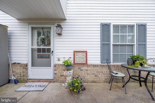 69-4069 Rose Bud Ct, EDINBURG, VA, 22824-9657 | Card Image