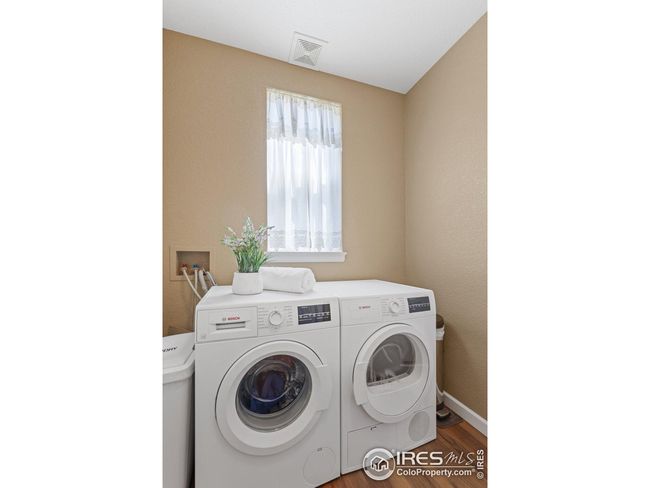 548 Mathews Cir, House other with 3 bedrooms, 3 bathrooms and null parking in Erie CO | Image 15