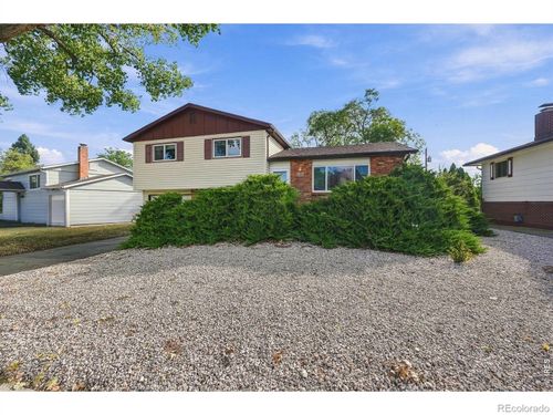 2404 Van Buren Ave, Loveland, CO, 80538-3066 | Card Image
