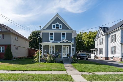 142 Haley St, Watertown, NY, 13601-4030 | Card Image