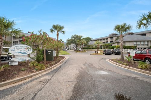l305-2 Harbor Drive, St Helena Island, SC, 29920 | Card Image