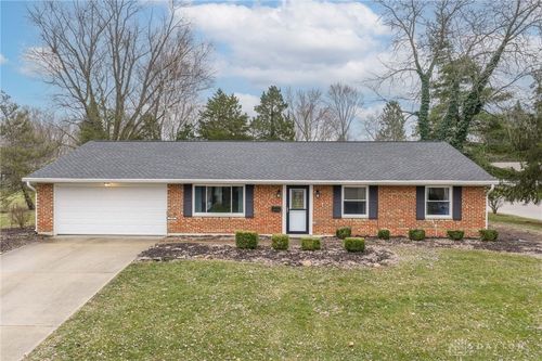 170 Lodewood Drive, Centerville, OH, 45458 | Card Image