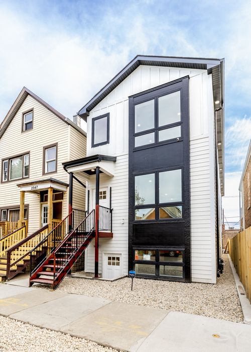 2-2949 W 25th Pl, Chicago, IL, 60623-4116 | Card Image