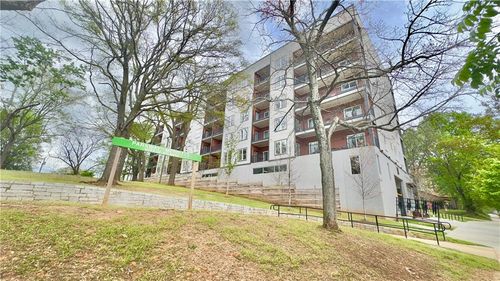 110-525 Parkway Dr, Atlanta, GA, 30354-4122 | Card Image