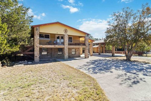2481 Lakeshore Dr, Canyon Lake, TX, 78133-2931 | Card Image