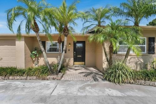 3935 W Eden Roc Cir, TAMPA, FL, 33634-7419 | Card Image