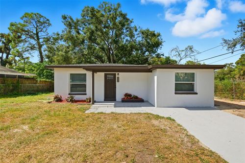 8904 Tupelo Dr, TAMPA, FL, 33637-5724 | Card Image