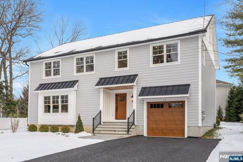 28 North St, Ramsey, NJ, 07446-1400 | Card Image