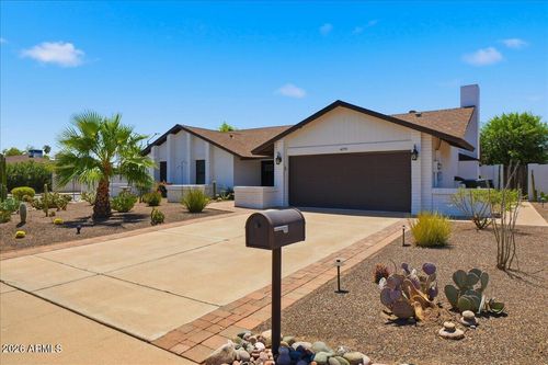 4379 E Ludlow Drive, Phoenix, AZ, 85032 | Card Image