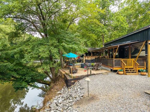 65 1st St, Ellijay, GA, 30540-5323 | Card Image