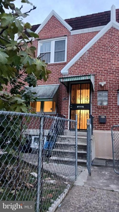 7239 Hanford St, PHILADELPHIA, PA, 19149-1313 | Card Image