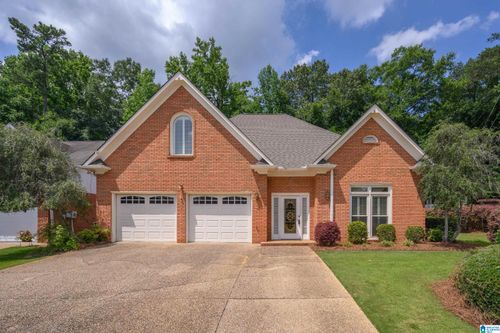 3888 Ripple Leaf Cir, HOOVER, AL, 35216-5390 | Card Image