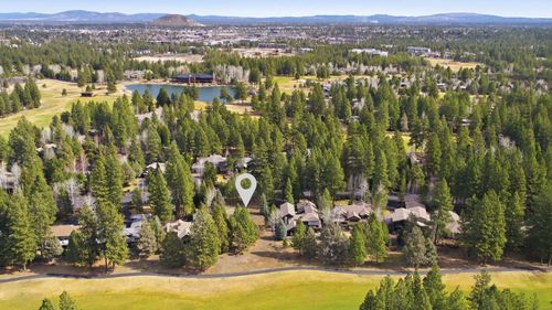 61734 Tam Mcarthur Loop, Bend, OR, 97702-1090 | Card Image