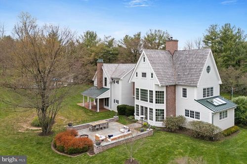 7292 Mill Spring Dr, AMBLER, PA, 19002-5406 | Card Image