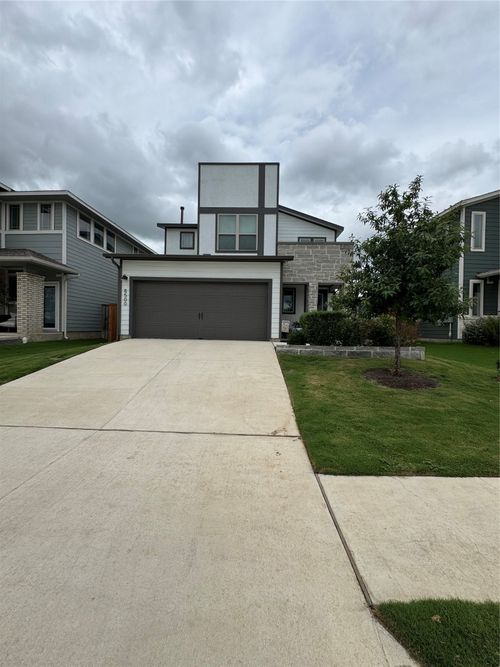 8500 Cumbrae Ln, Austin, TX, 78744-4732 | Card Image
