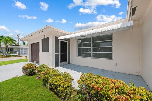 7005 Nw 11th St, Margate, FL, 33063-2451 | Card Image